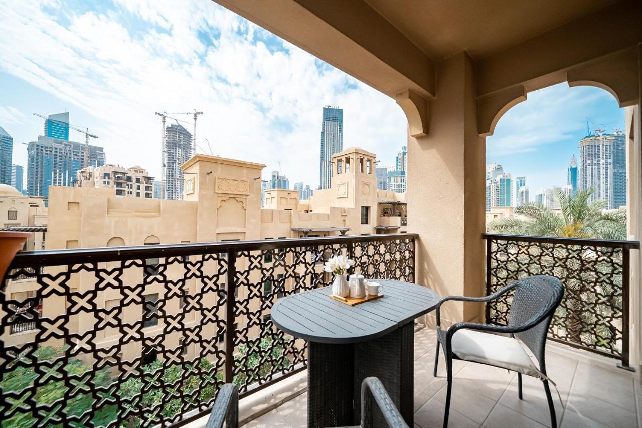 Higuests - Spacious Apt With Private Balcony In Old Town 迪拜 外观 照片